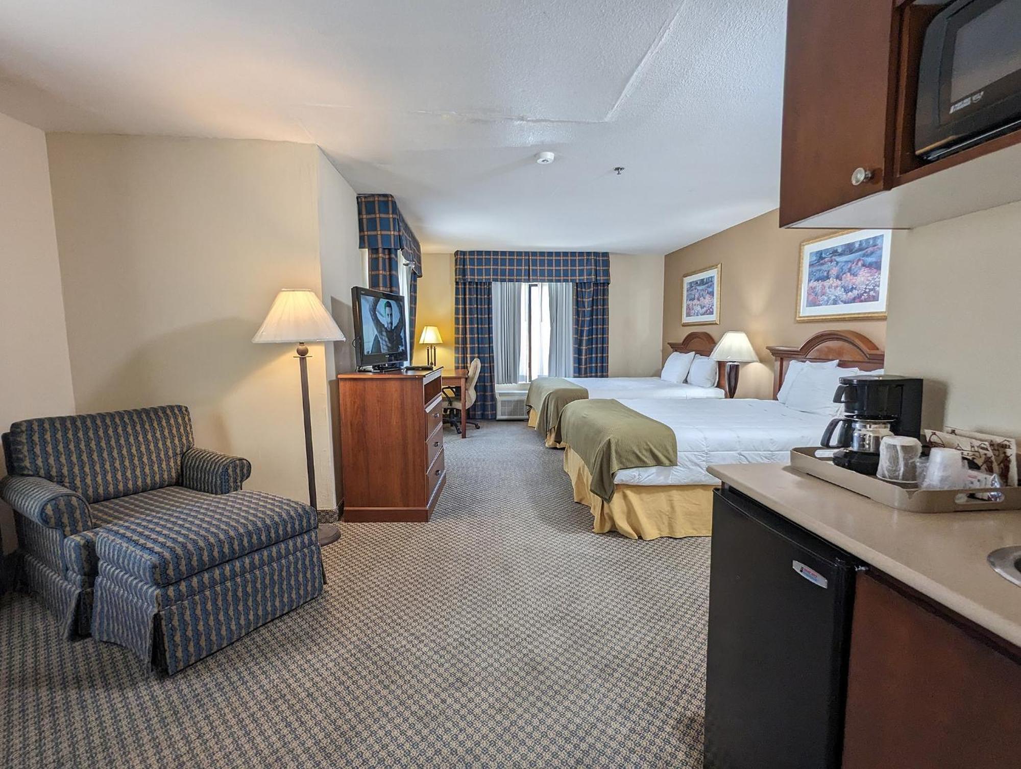 Oasis Inn And Suites 29 Palms Hotel Joshua Tree National Park トウェンティナイン・パームズ エクステリア 写真